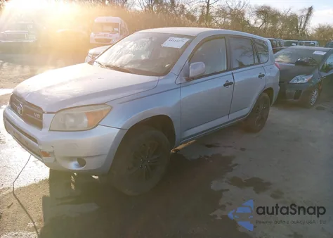 2008 Toyota Rav4 Base V6 z USA, uszkodzony, nr VIN JTMBK33V685047348